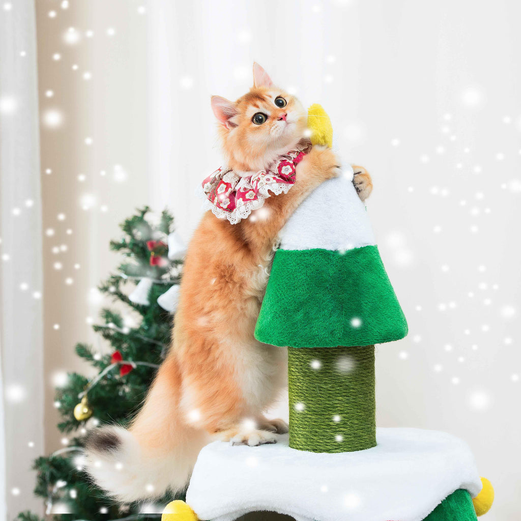 Michu Christmas Cat Tree - Festive Fun and Cozy Hideaway for Furry Friends - 159cm Height 3