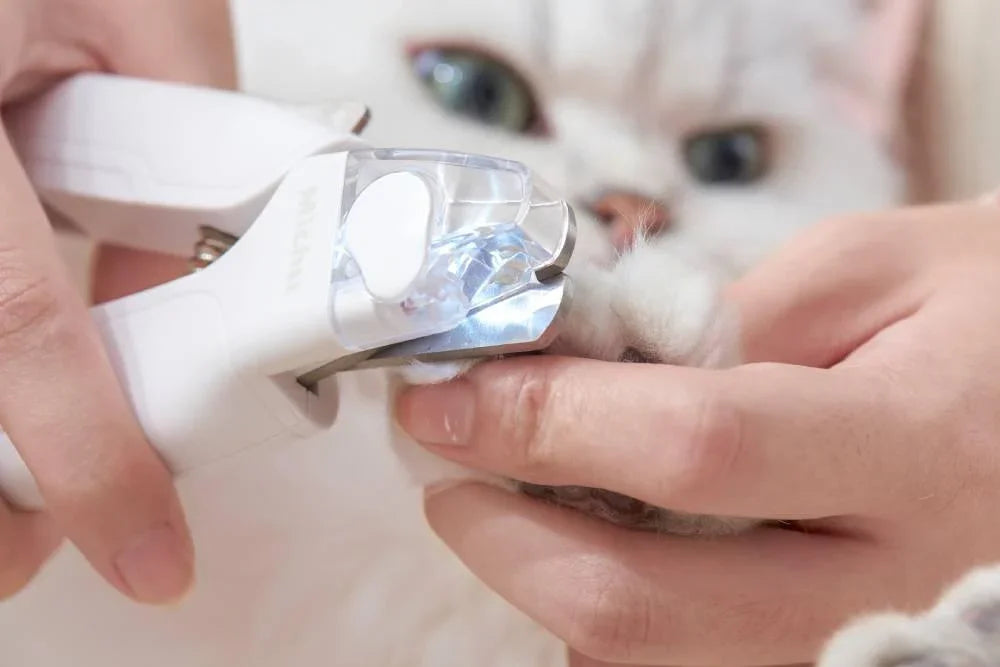 Michu Cat/Dog Hygiene LED Light Nail Clipper 2.0 Version - Furrytail